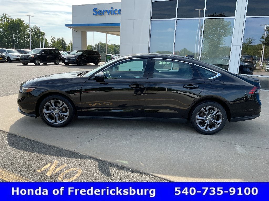 Certified 2023 Honda Accord EX image 3