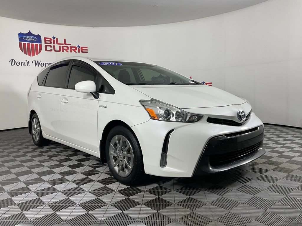 Used 2017 Toyota Prius V Three FWD video 1