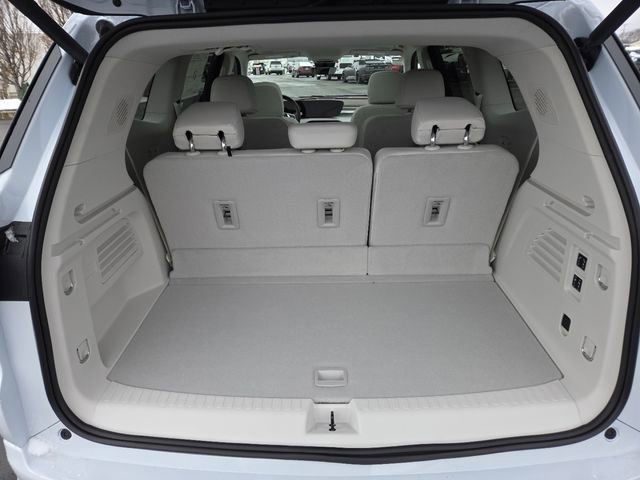 New 2026 Buick Enclave Avenir w/ Super Cruise Package image 30