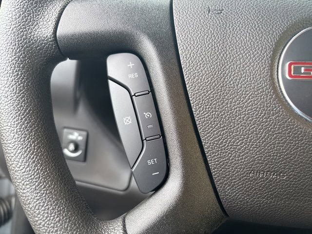 New 2026 GMC Savana 3500 Extended RWD image 23