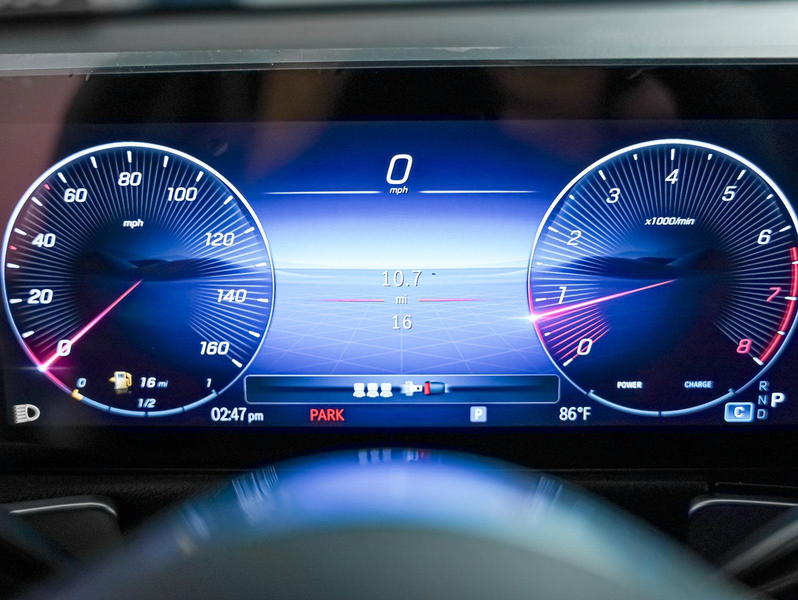 New 2025 Mercedes-Benz GLB 250 4MATIC image 16