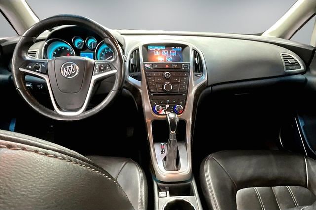 Used 2012 Buick Verano Leather FWD image 8