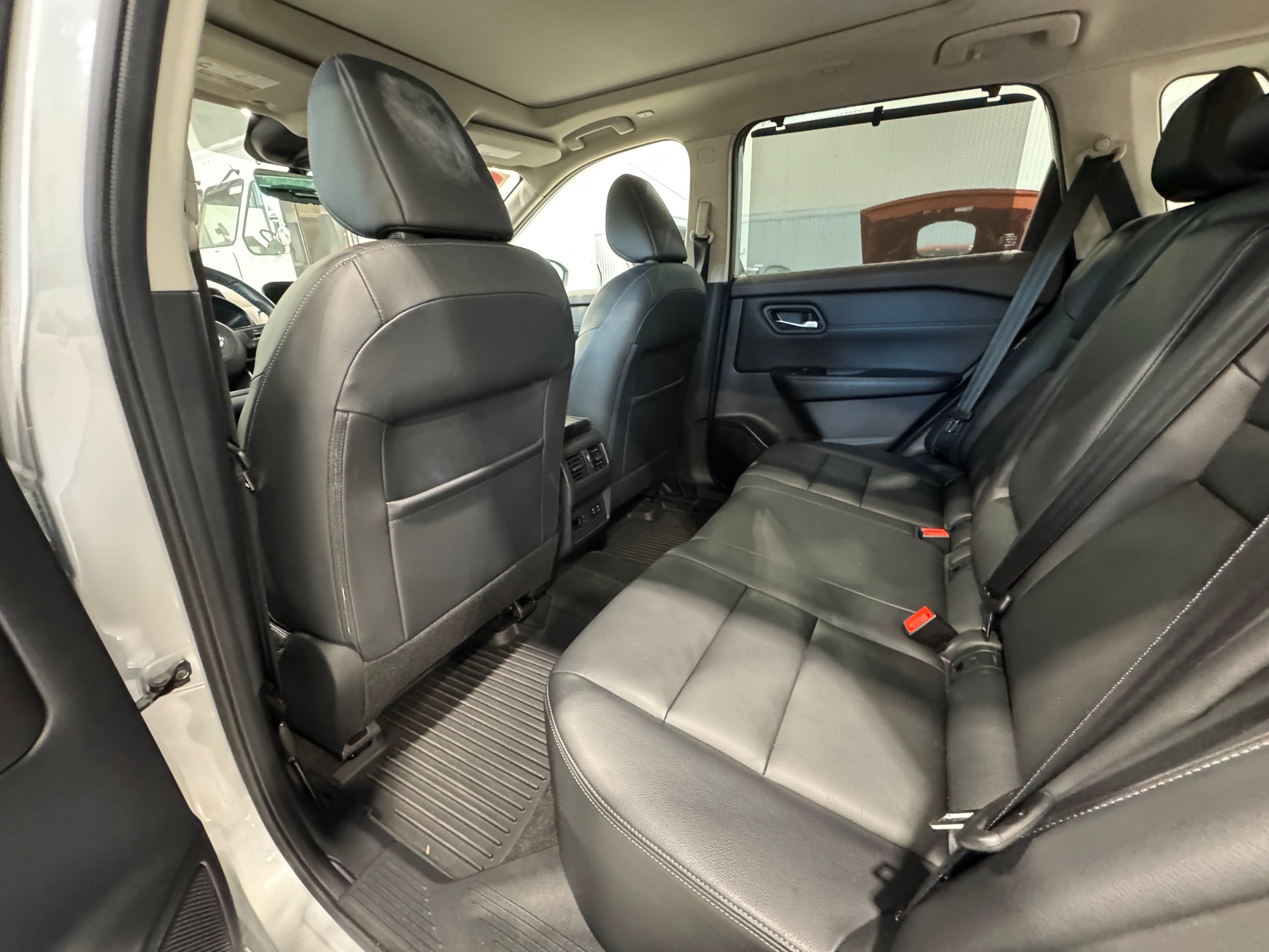 Used 2022 Nissan Rogue SL w/ SL Premium Package AWD/4WD image 10