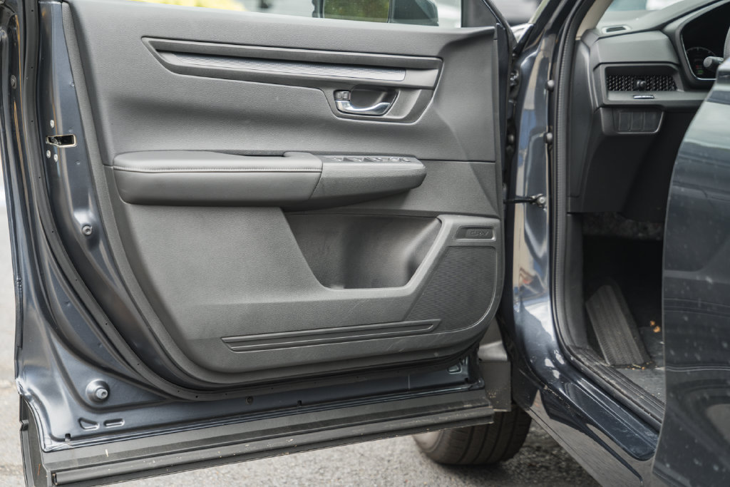 Certified 2026 Honda CR-V LX image 34