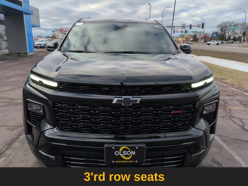 Used 2025 Chevrolet Traverse RS image 10