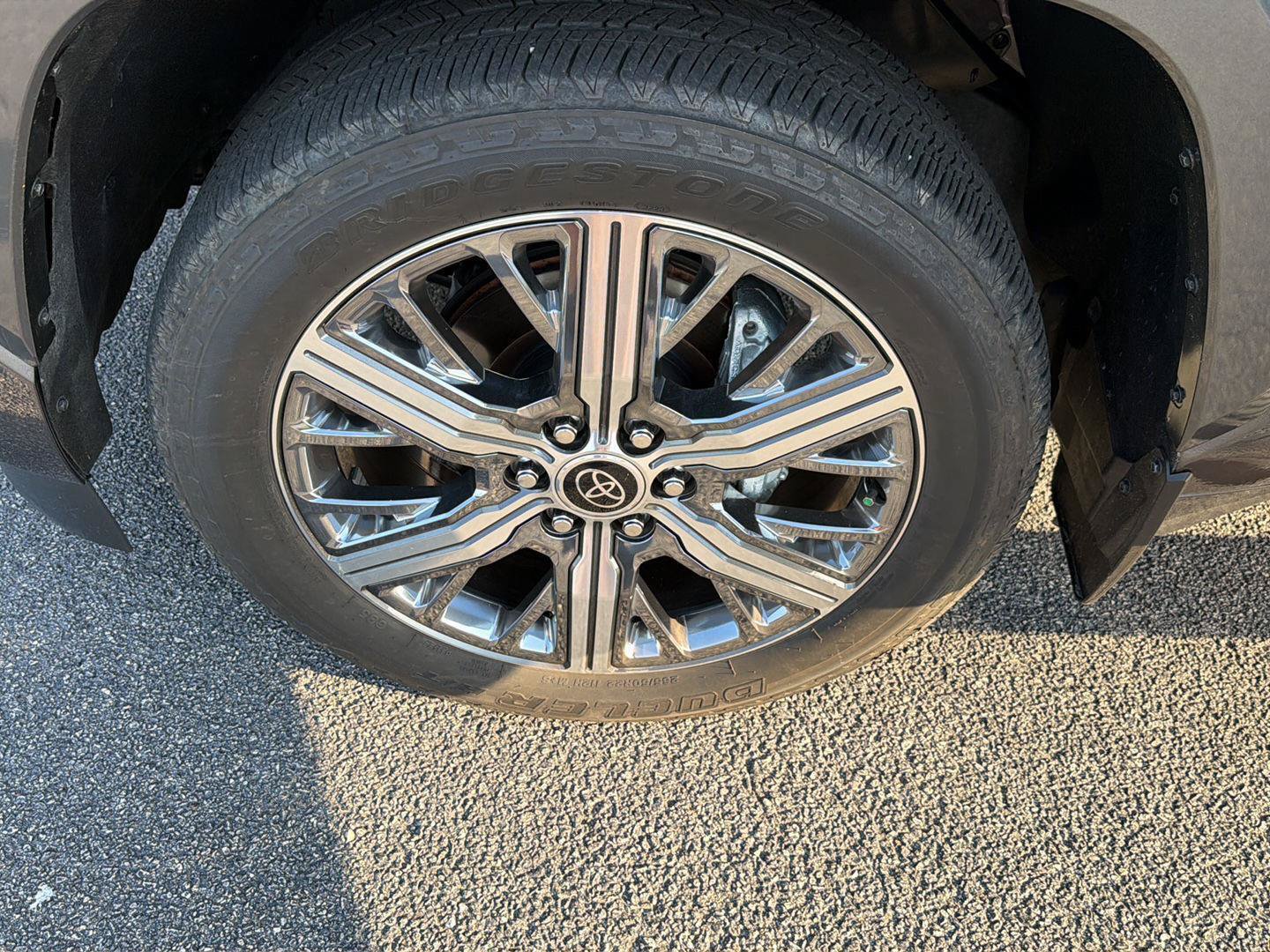 Certified 2024 Toyota Sequoia Capstone AWD/4WD image 40