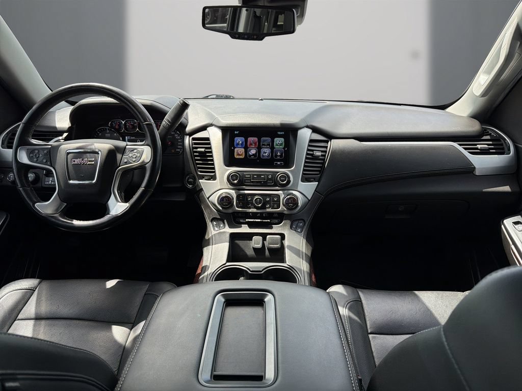 Used 2020 GMC Yukon SLT w/ HD Trailering Package AWD/4WD image 17