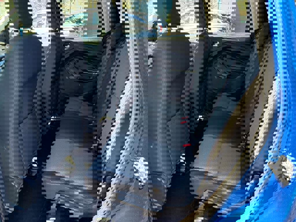 Used 2018 Ford Escape SE w/ SE Sync 3 Package image 17