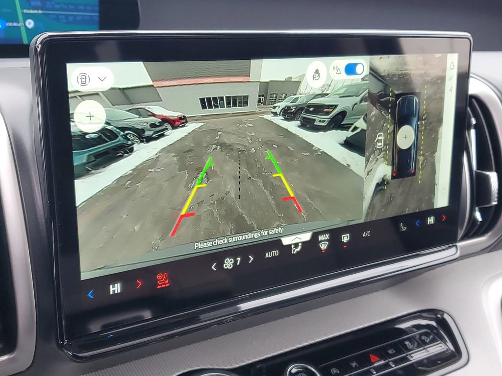 New 2026 Ford Expedition Active image 21