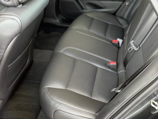 Used 2014 Cadillac XTS Luxury w/ Driver Awareness Package AWD/4WD image 13