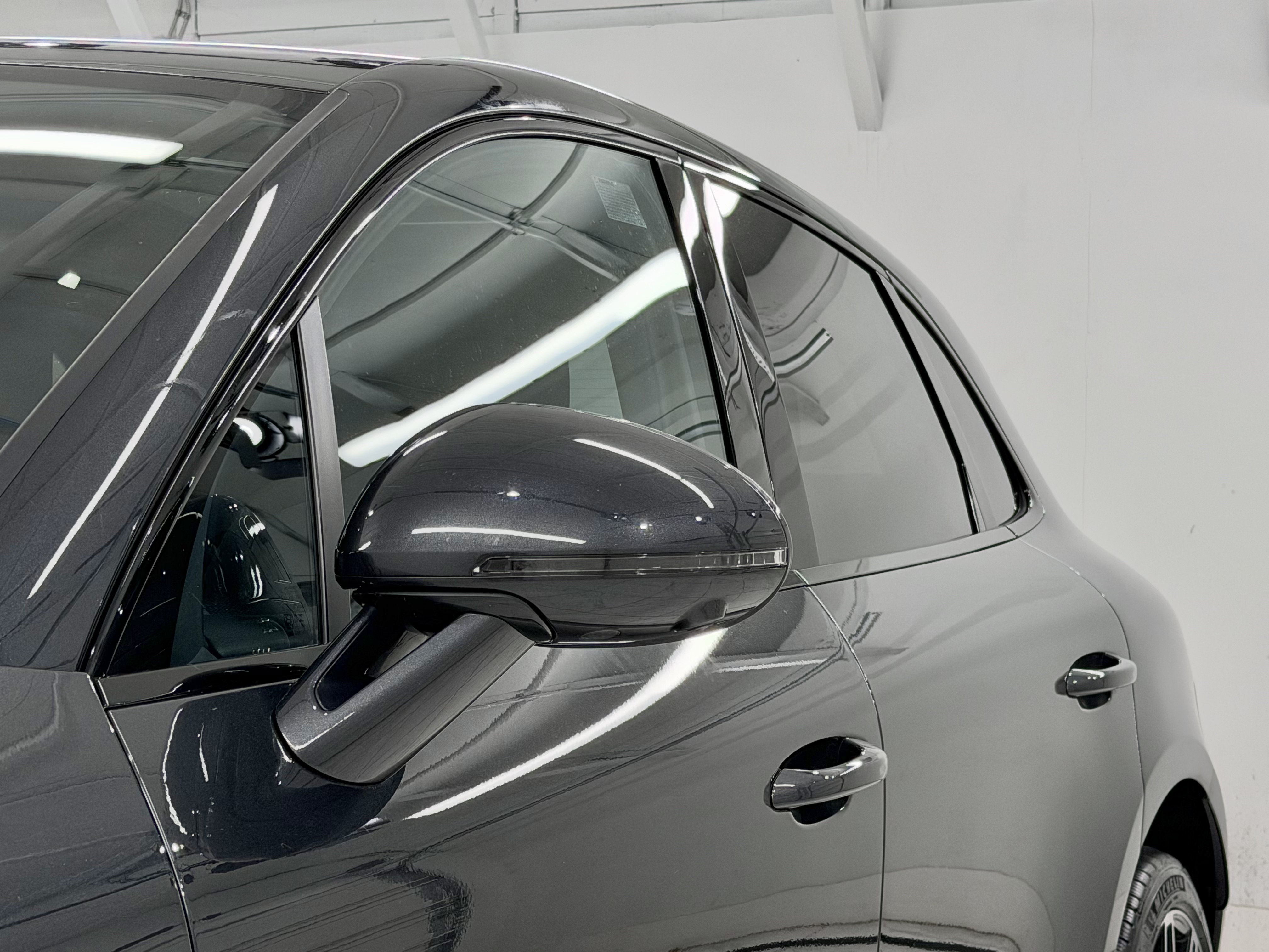 Certified 2026 Porsche Macan S AWD/4WD image 19