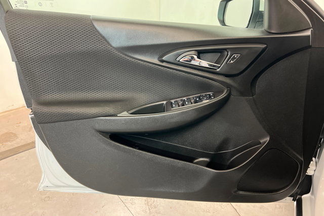 Used 2024 Chevrolet Malibu LT image 14