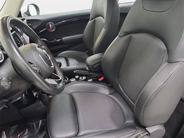 Used 2019 MINI Cooper S image 9