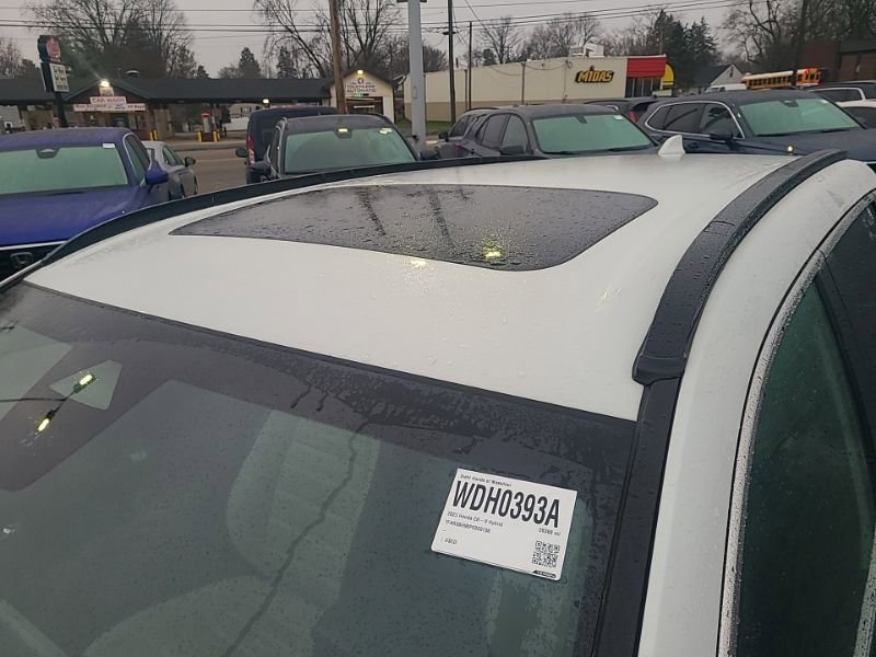 Used 2023 Honda CR-V Sport Touring image 17