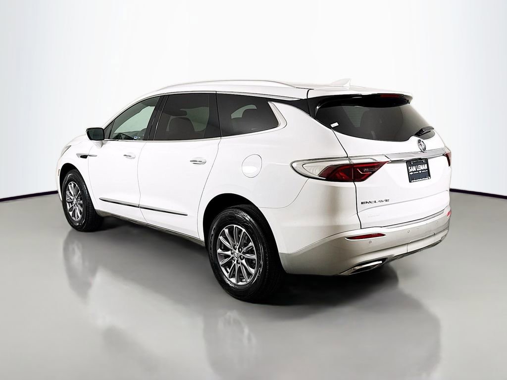 Used 2023 Buick Enclave Essence FWD image 5
