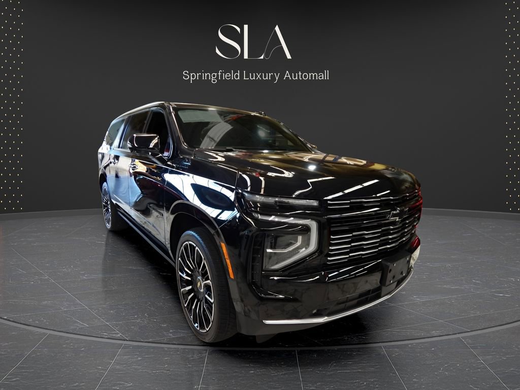 Used 2025 Chevrolet Suburban High Country image 1