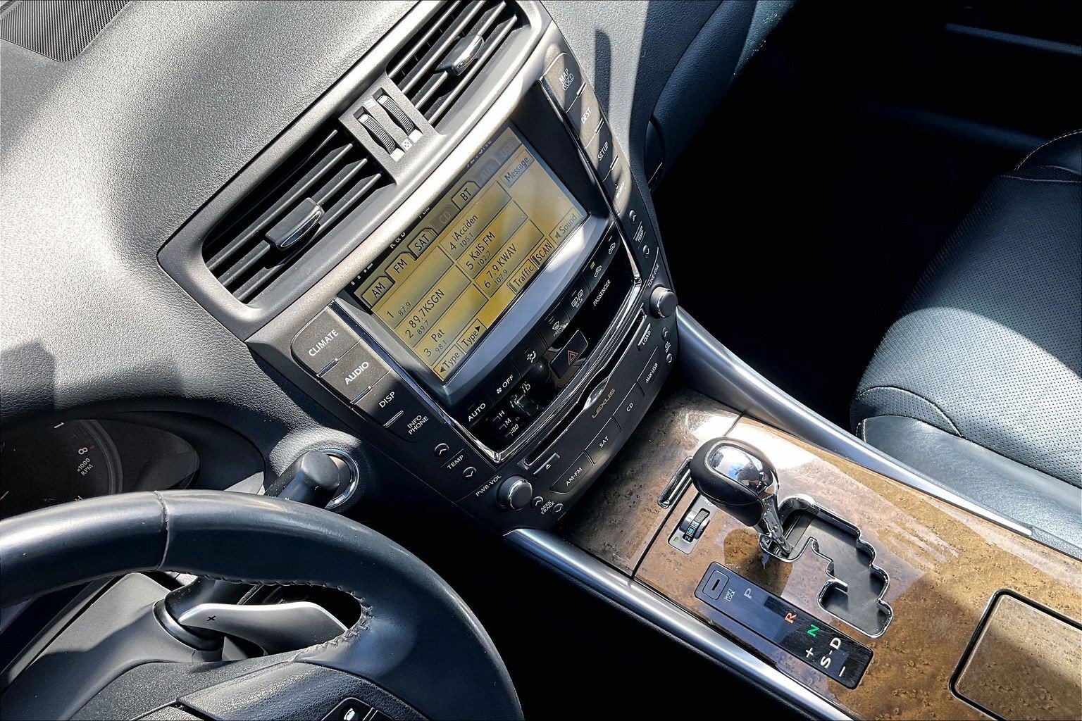 Used 2010 Lexus IS 250 RWD image 32