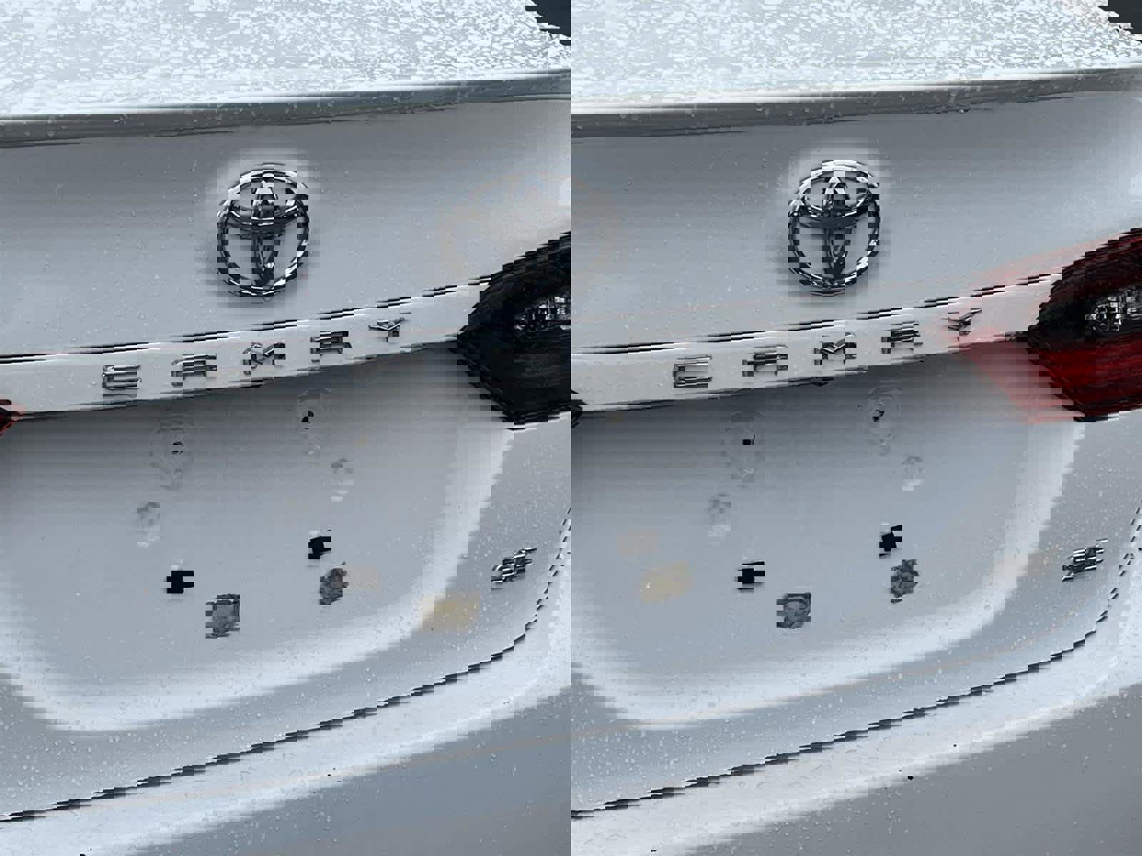 Used 2023 Toyota Camry SE image 10