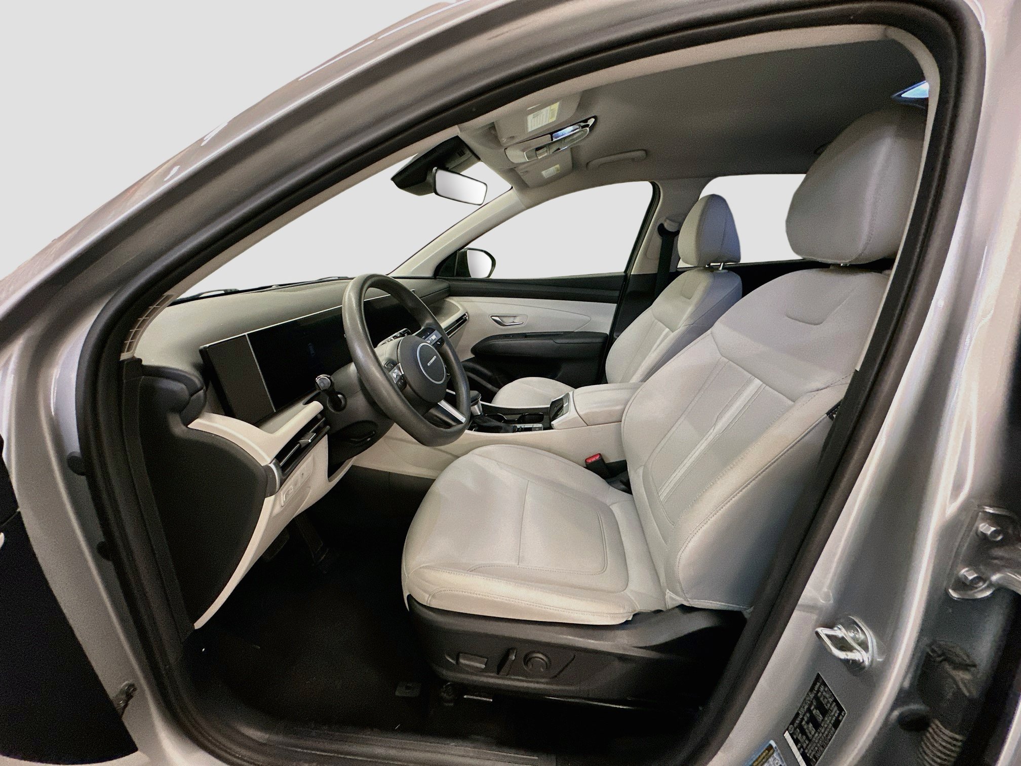 Used 2025 Hyundai Tucson SEL AWD/4WD image 13