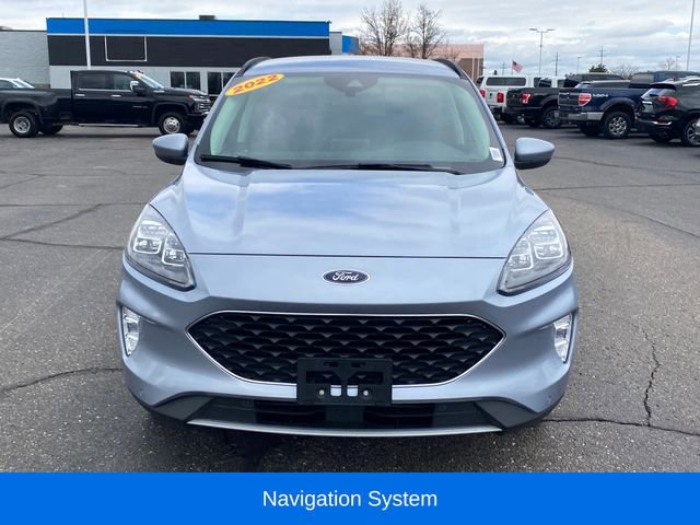 Used 2022 Ford Escape Titanium video 2
