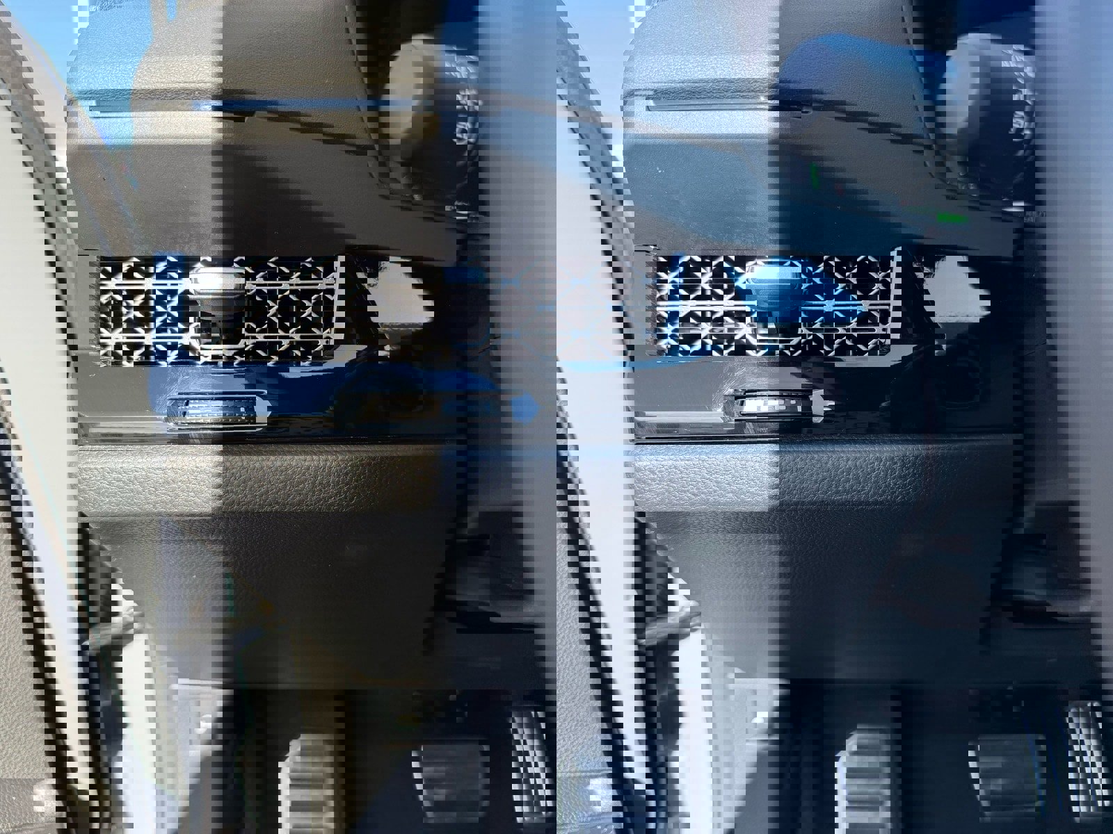 Used 2024 Honda Accord Sport image 16