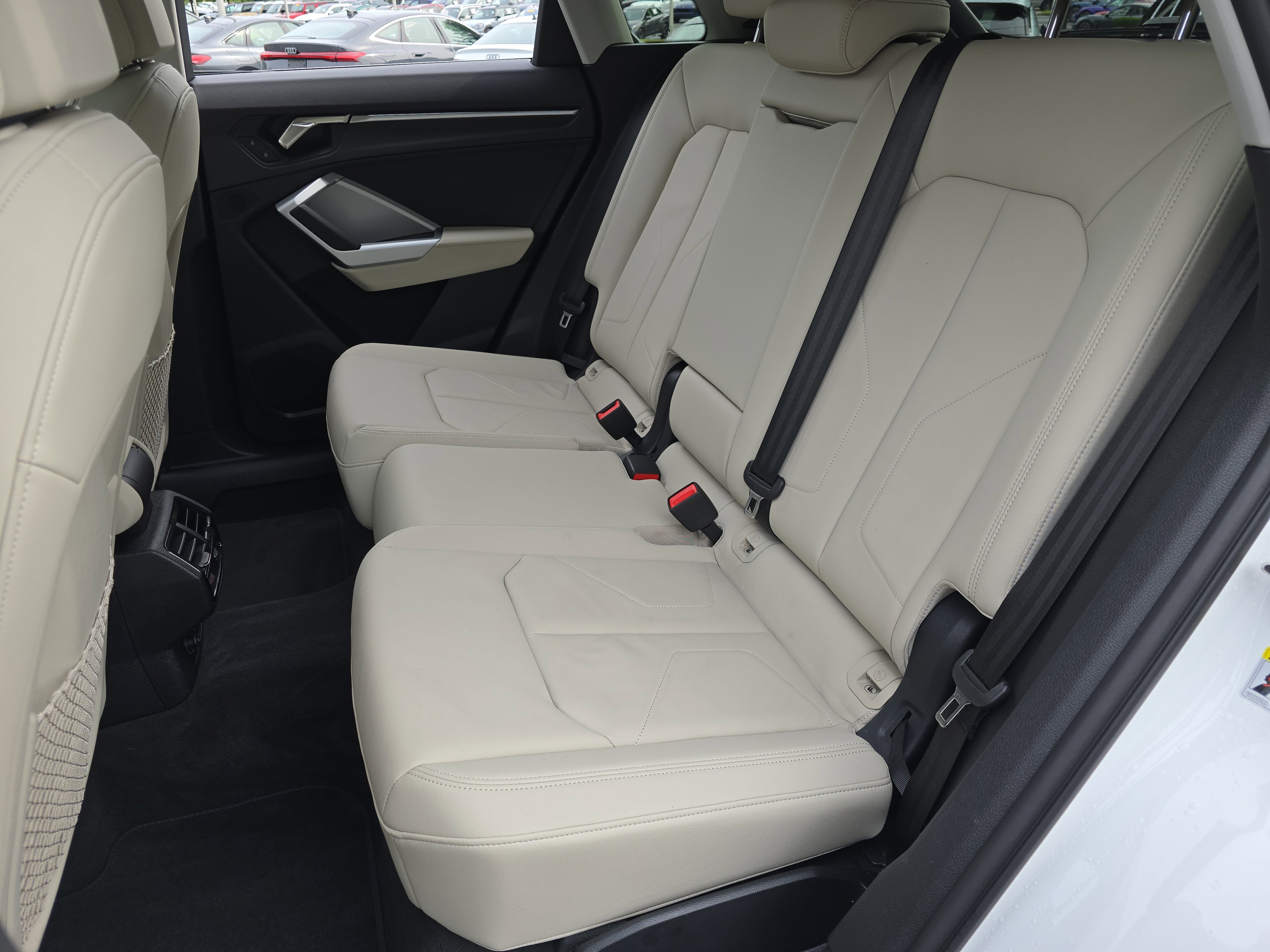 Used 2024 Audi Q3 2.0T Premium Plus w/ Premium Plus Package AWD/4WD image 14