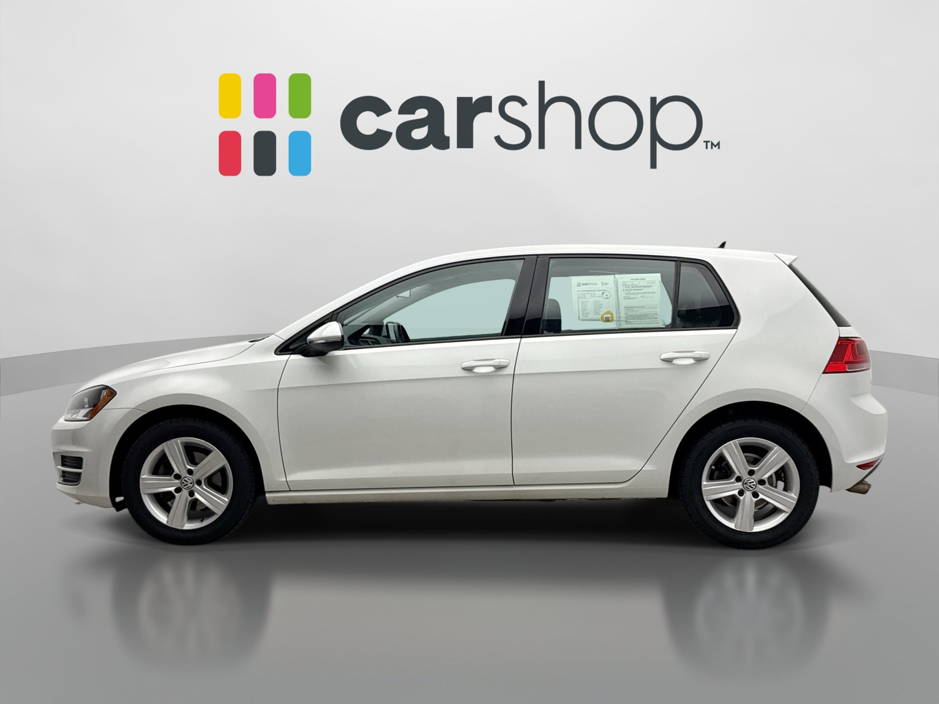 Used 2017 Volkswagen Golf Wolfsburg Edition FWD image 2