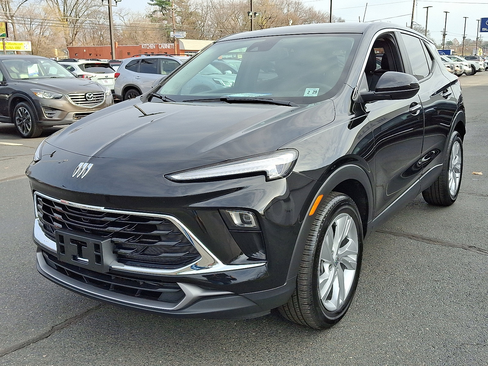 Used 2024 Buick Encore GX Preferred image 3