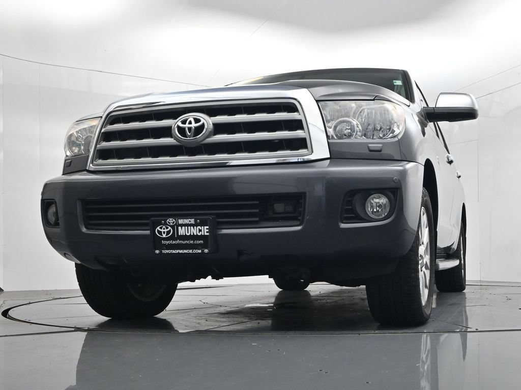 Used 2017 Toyota Sequoia Platinum AWD/4WD image 60