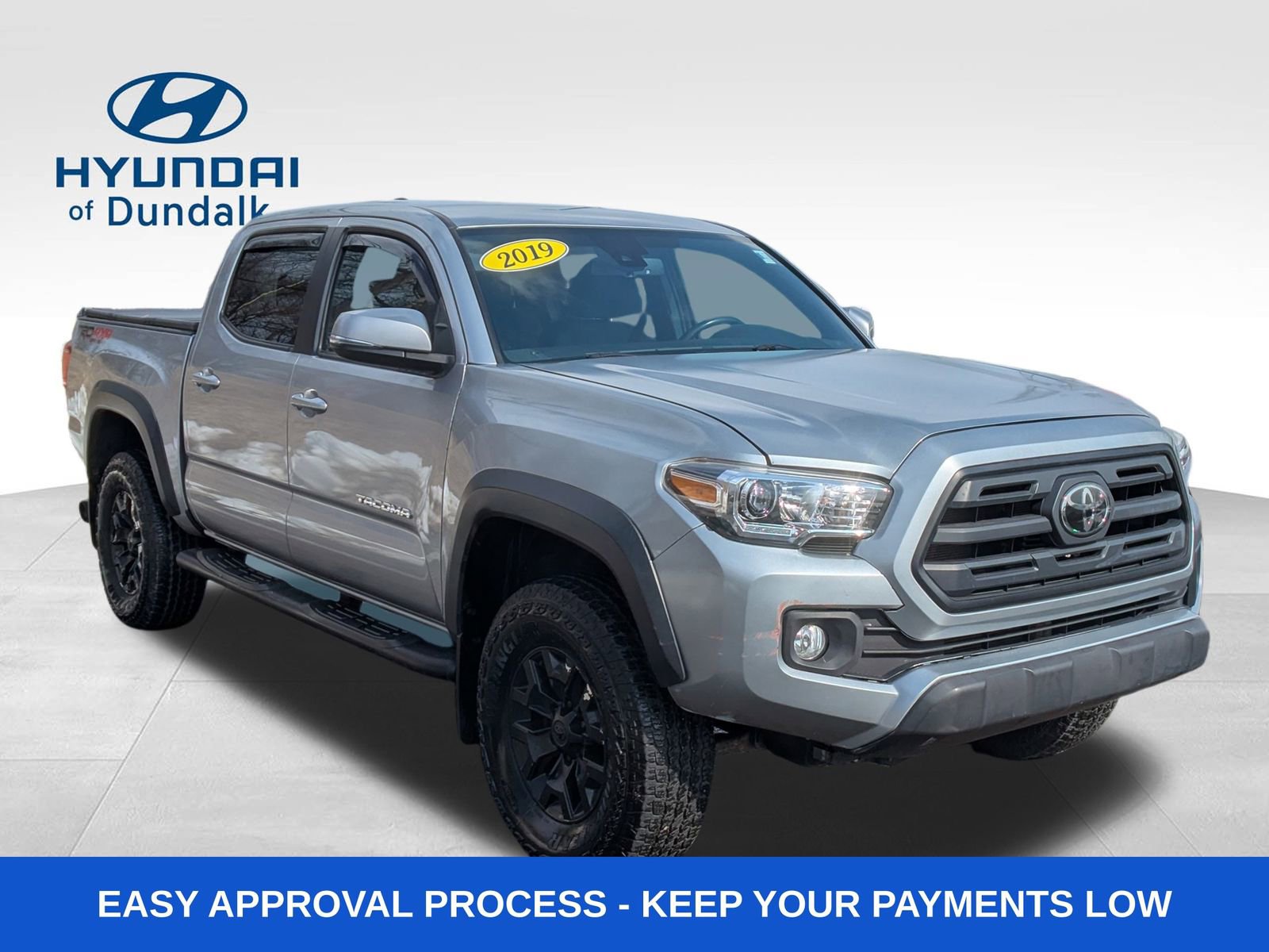 Used 2019 Toyota Tacoma TRD Off-Road image 10