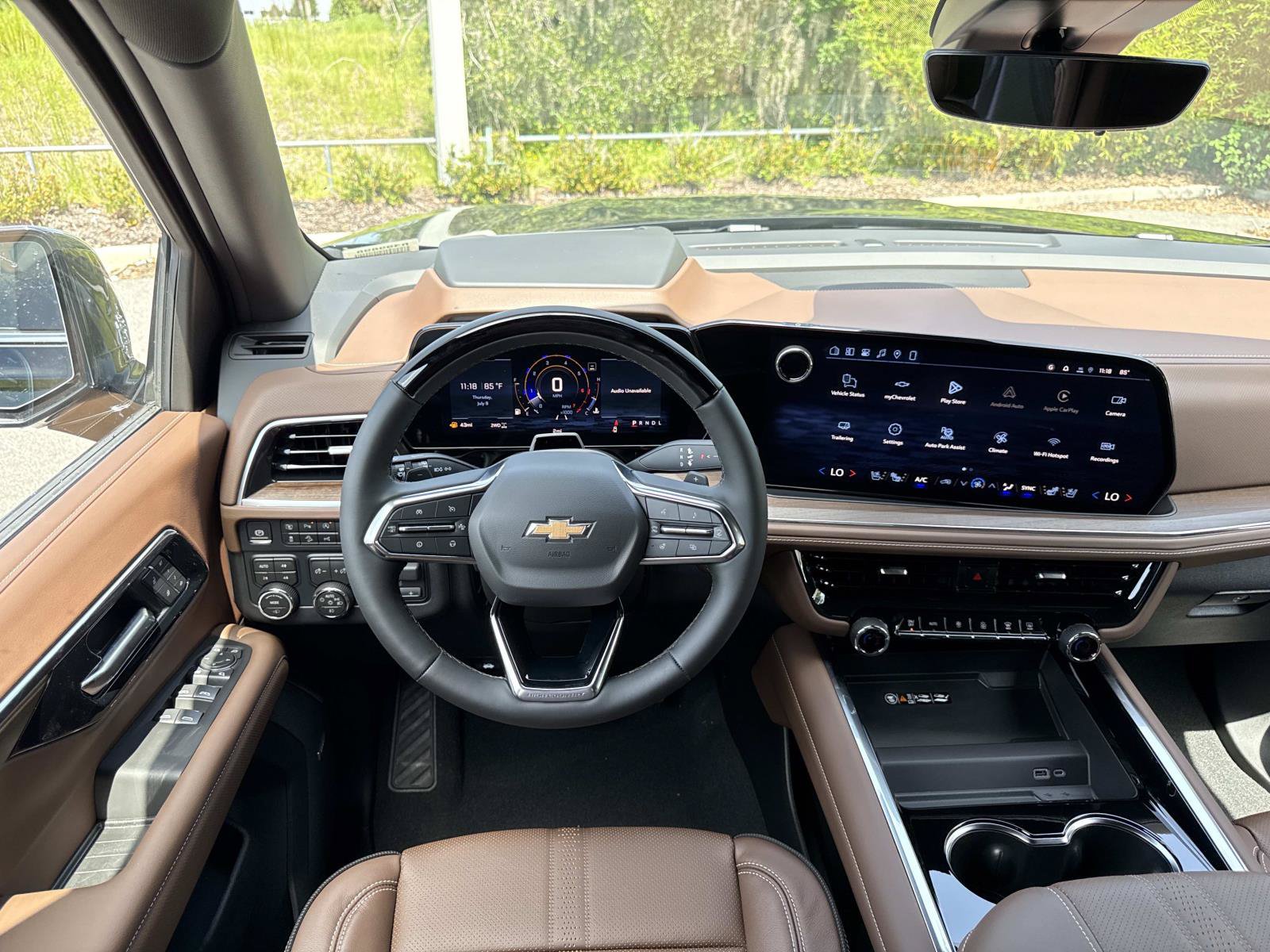 New 2026 Chevrolet Suburban High Country AWD/4WD image 16