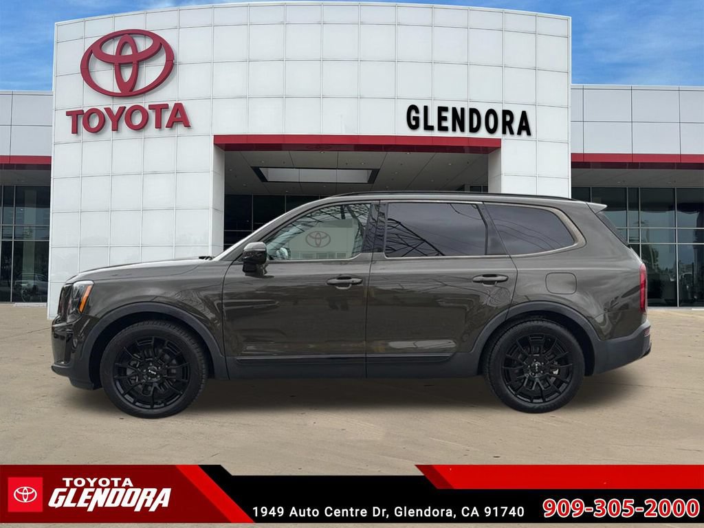 Used 2022 Kia Telluride SX w/ Nightfall Edition Package AWD/4WD image 6