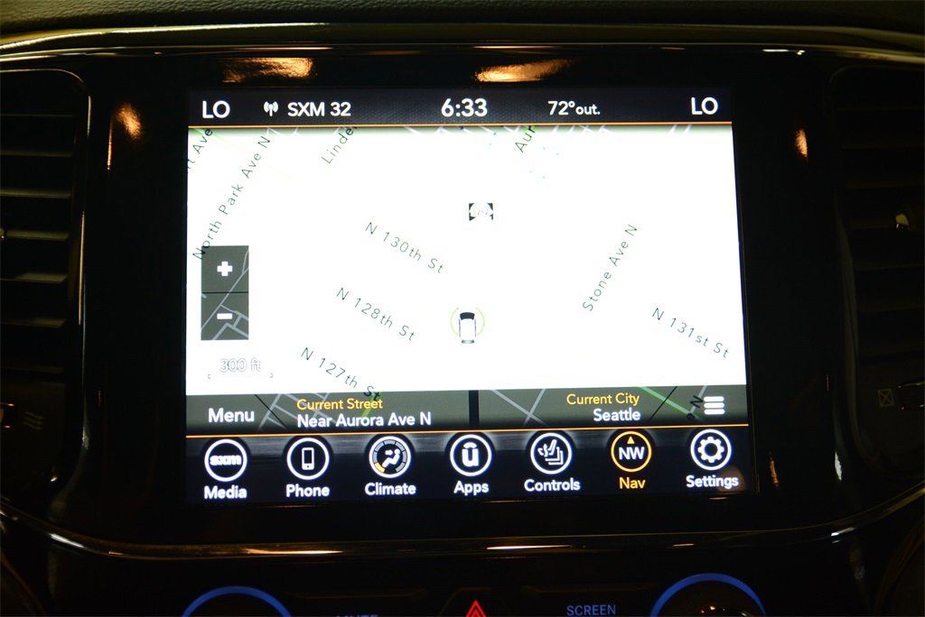 Used 2022 Jeep Grand Cherokee Laredo E w/ Security & Convenience Group image 21
