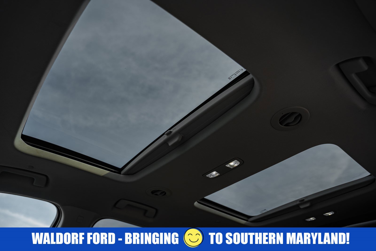 Used 2020 Chevrolet Traverse Premier w/ Redline Edition image 32