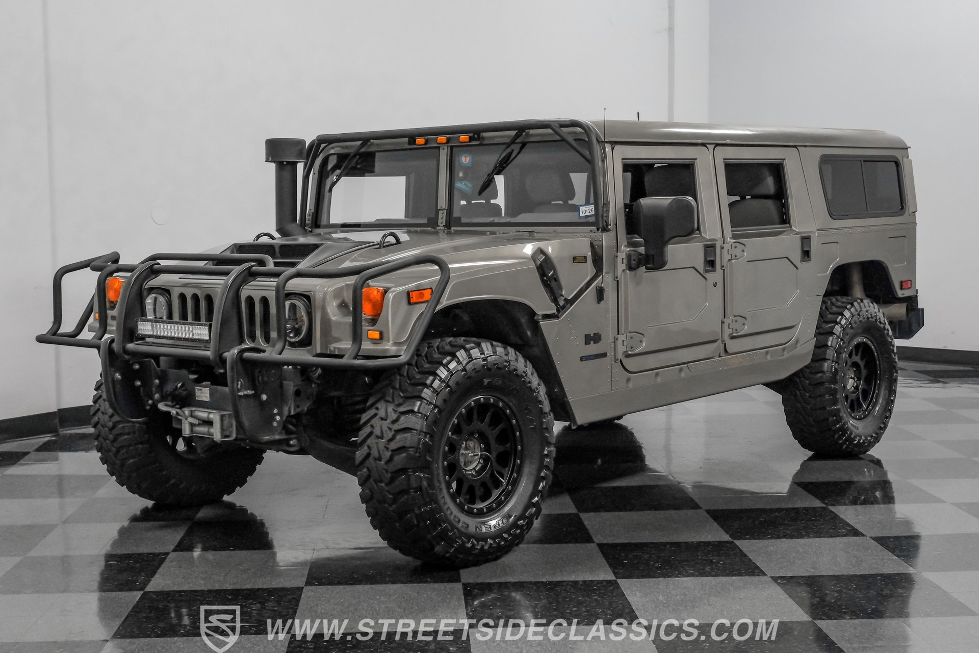 Used 2002 HUMMER H1 4-Door Wagon image 6