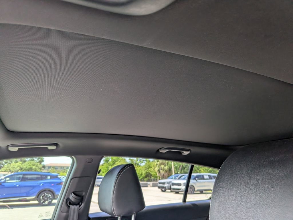 Certified 2021 Kia Sportage SX FWD image 23