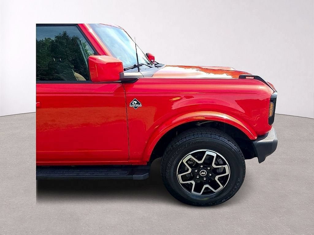 Used 2023 Ford Bronco Outer Banks AWD/4WD image 9