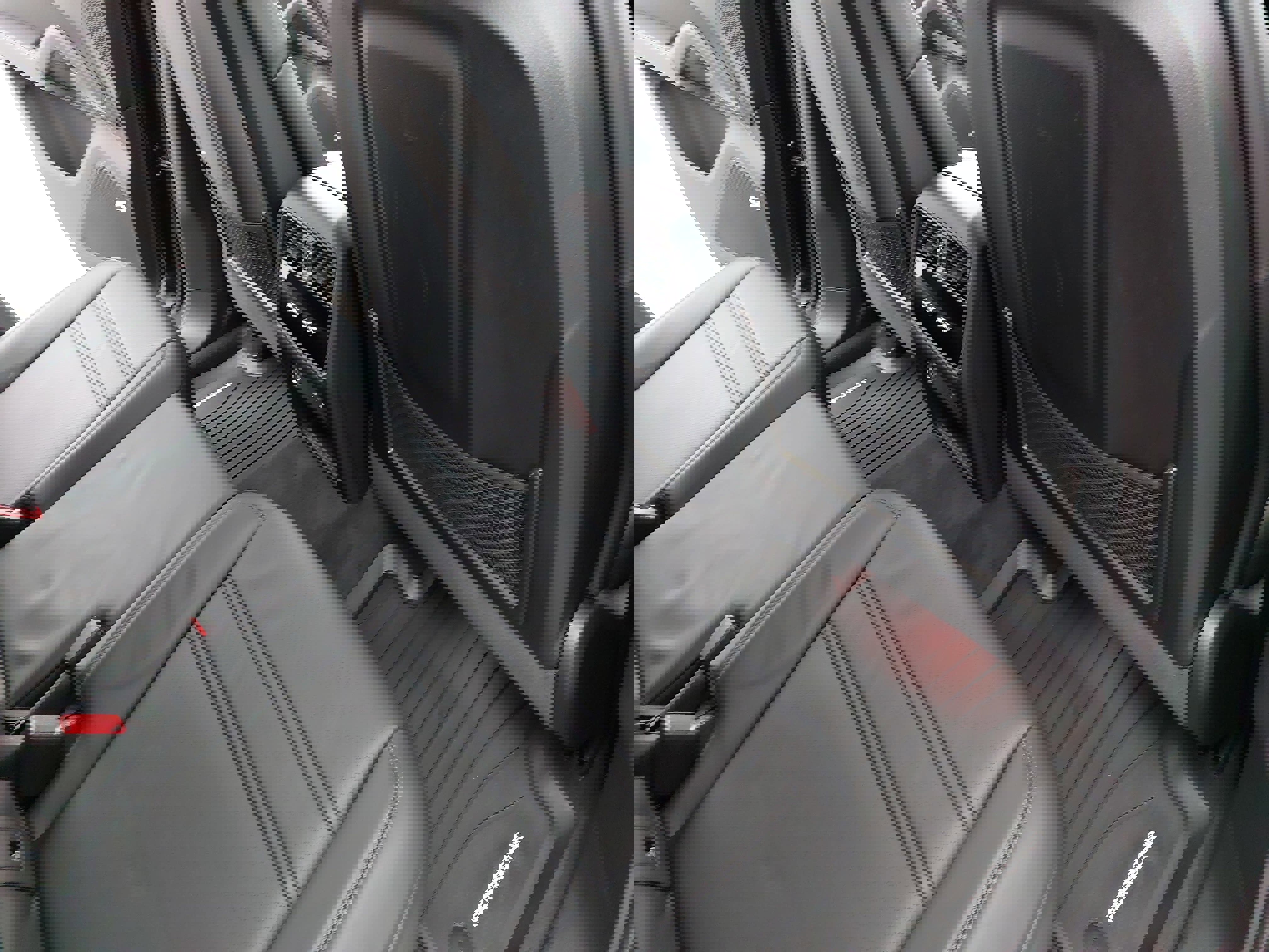 Used 2025 Porsche Cayenne Coupe w/ Premium Package Plus image 13