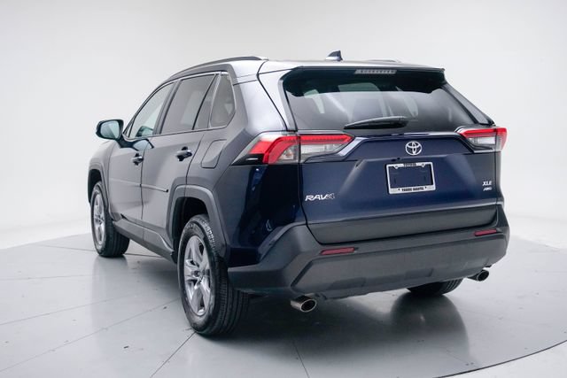 Used 2025 Toyota RAV4 XLE AWD/4WD image 8