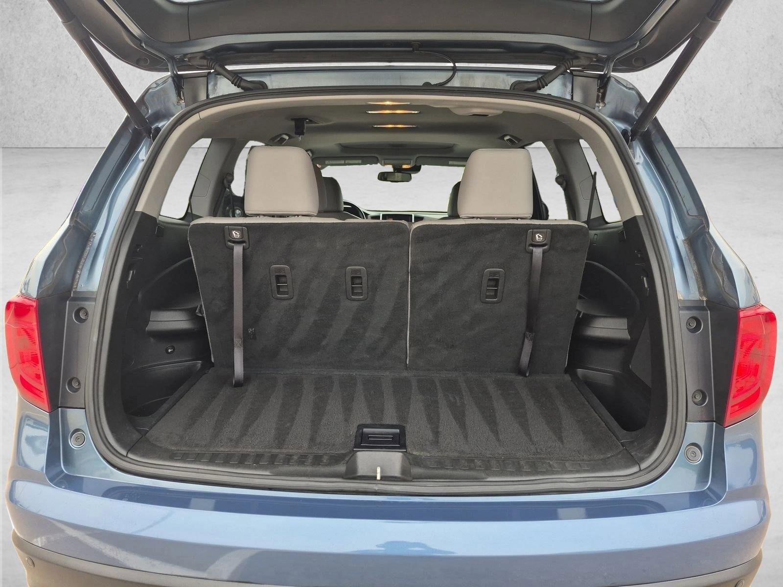 Used 2017 Honda Pilot EX-L image 18