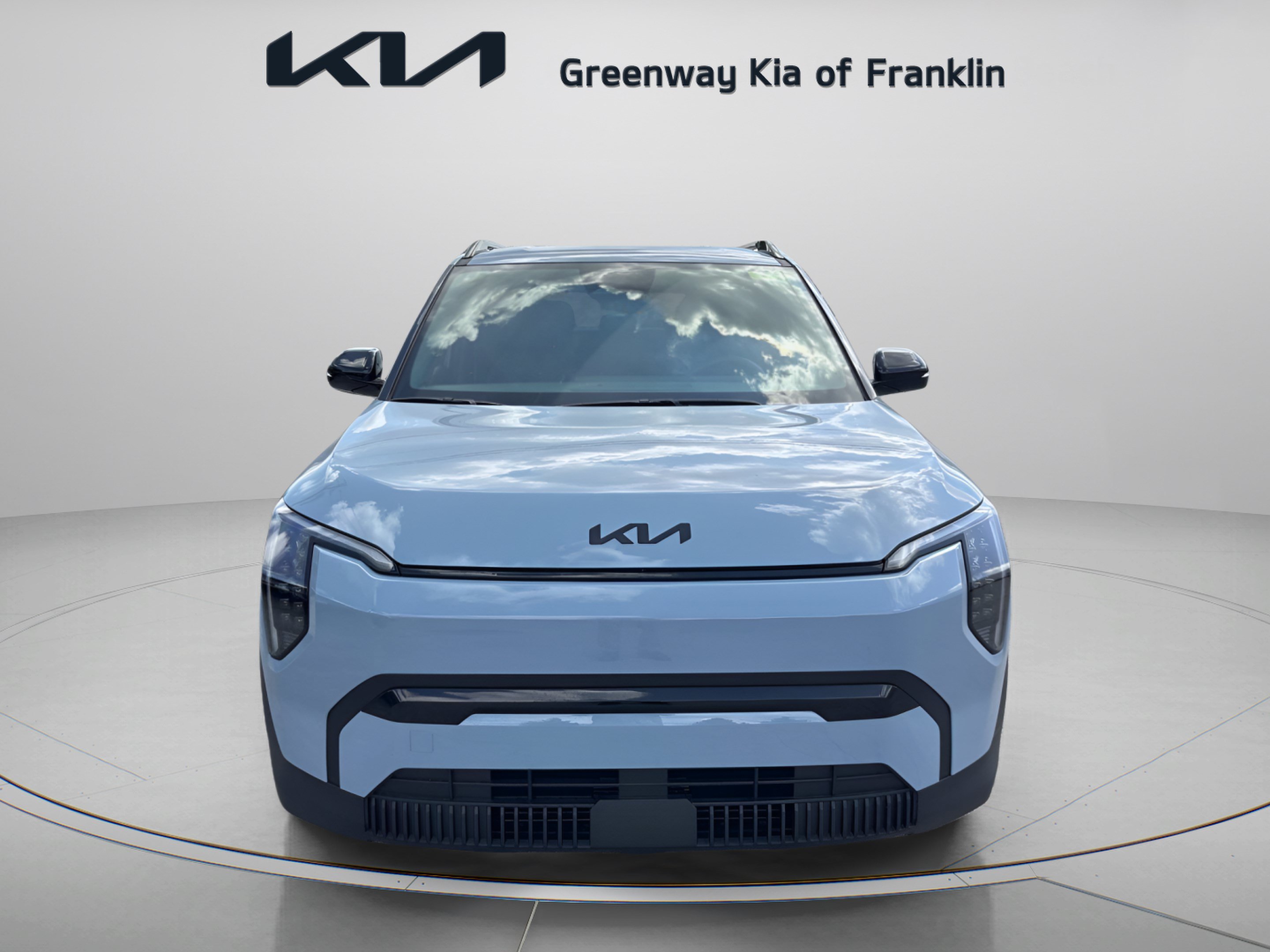 New 2027 Kia EV3 Wind FWD image 2