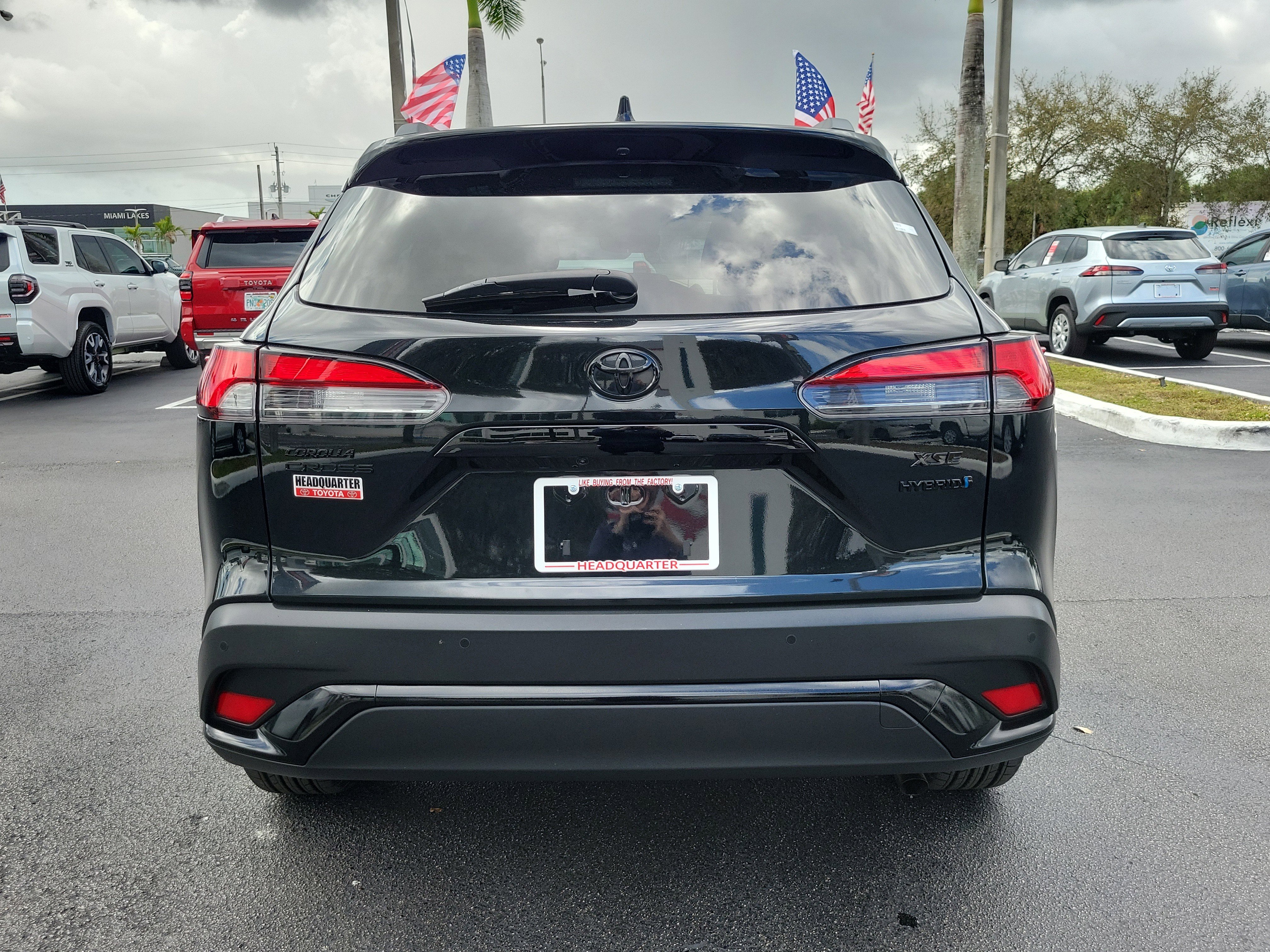 Used 2024 Toyota Corolla Cross SE image 10