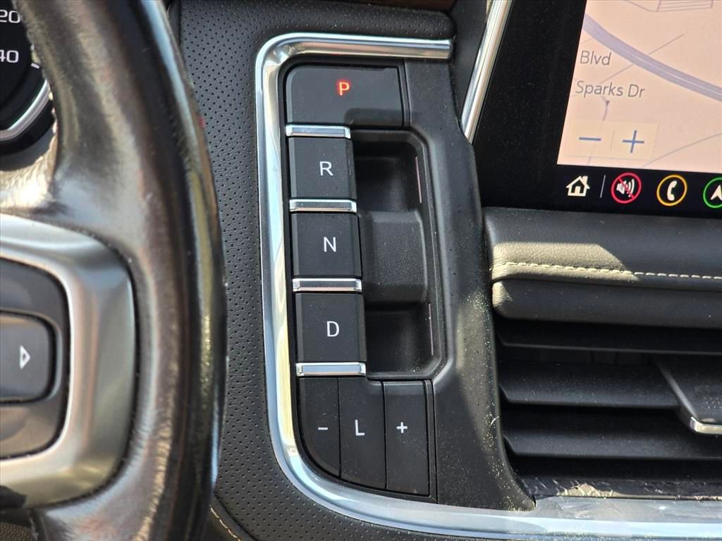 Used 2021 Chevrolet Tahoe Premier w/ Premium Package image 21