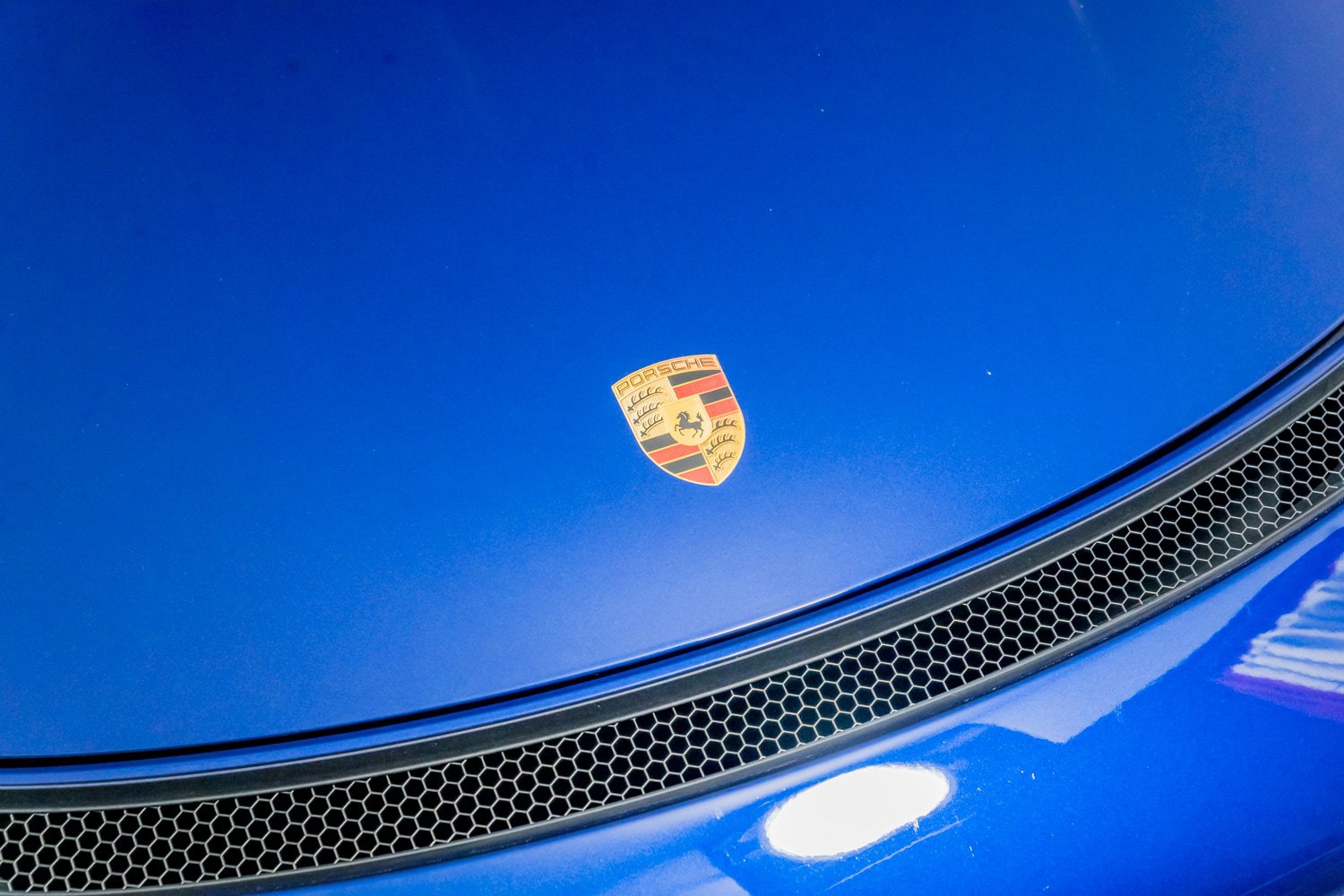 Used 2024 Porsche 718 Cayman GT4 RS RWD image 36