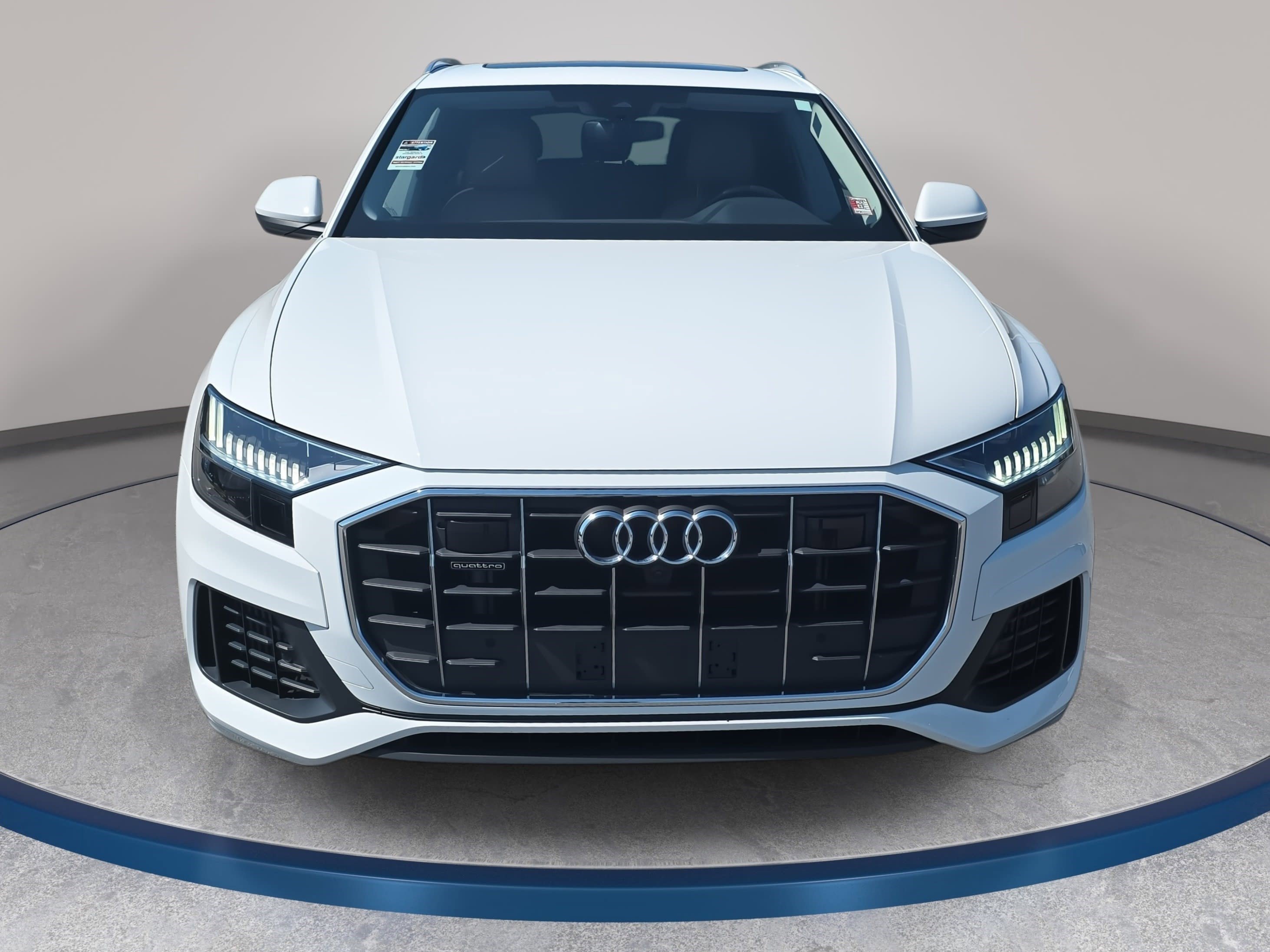 Used 2023 Audi Q8 Premium image 2