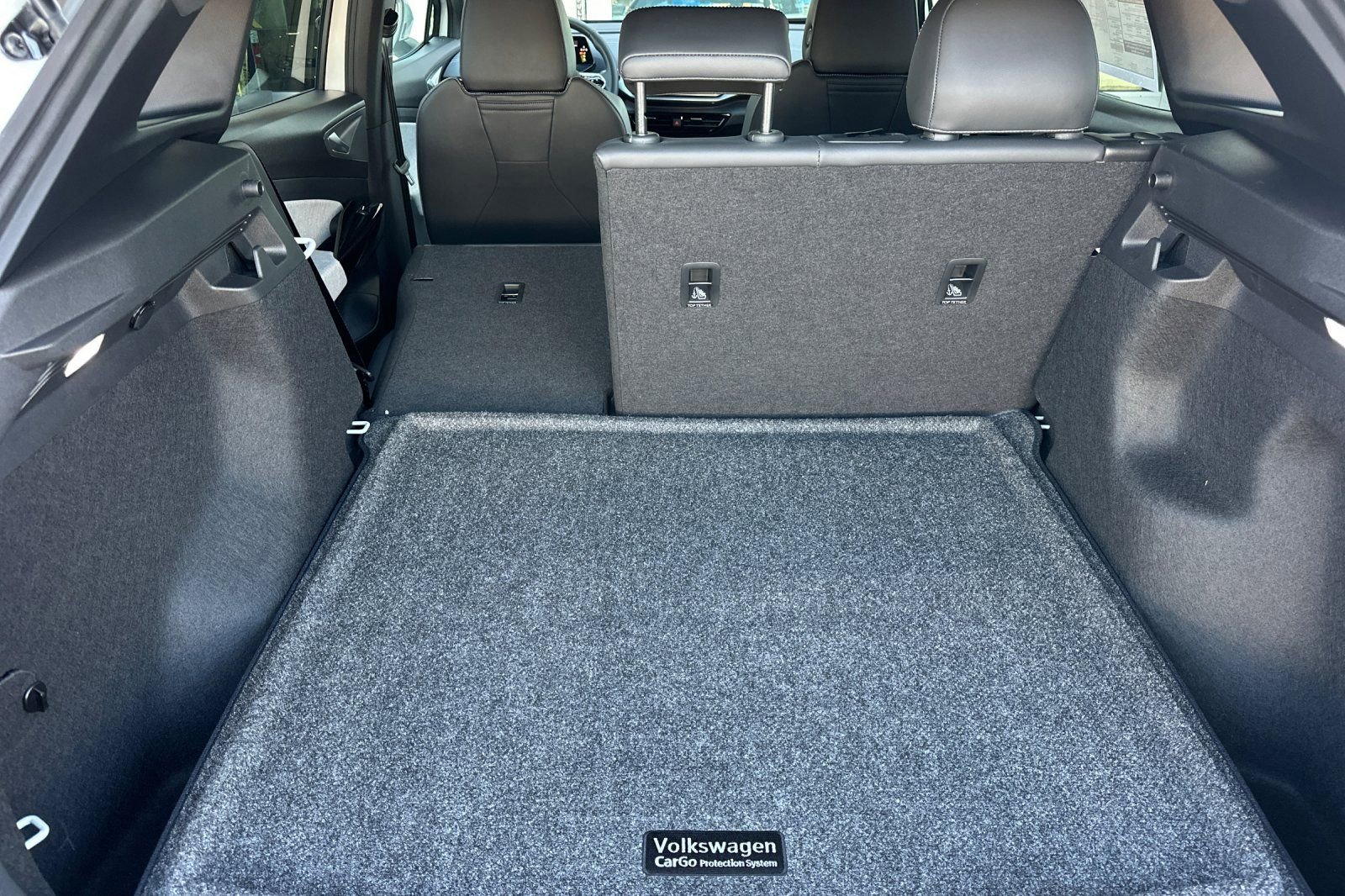 New 2026 Volkswagen ID.4 Pro RWD image 13