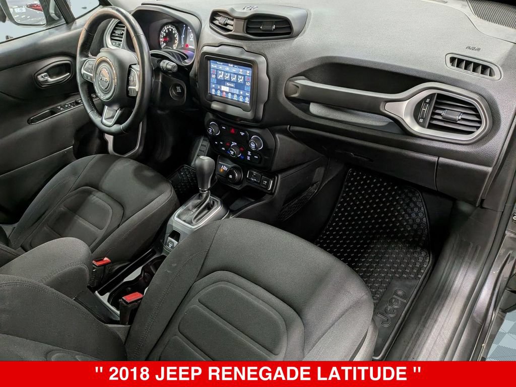 Used 2018 Jeep Renegade Latitude w/ Cold Weather Group AWD/4WD image 35