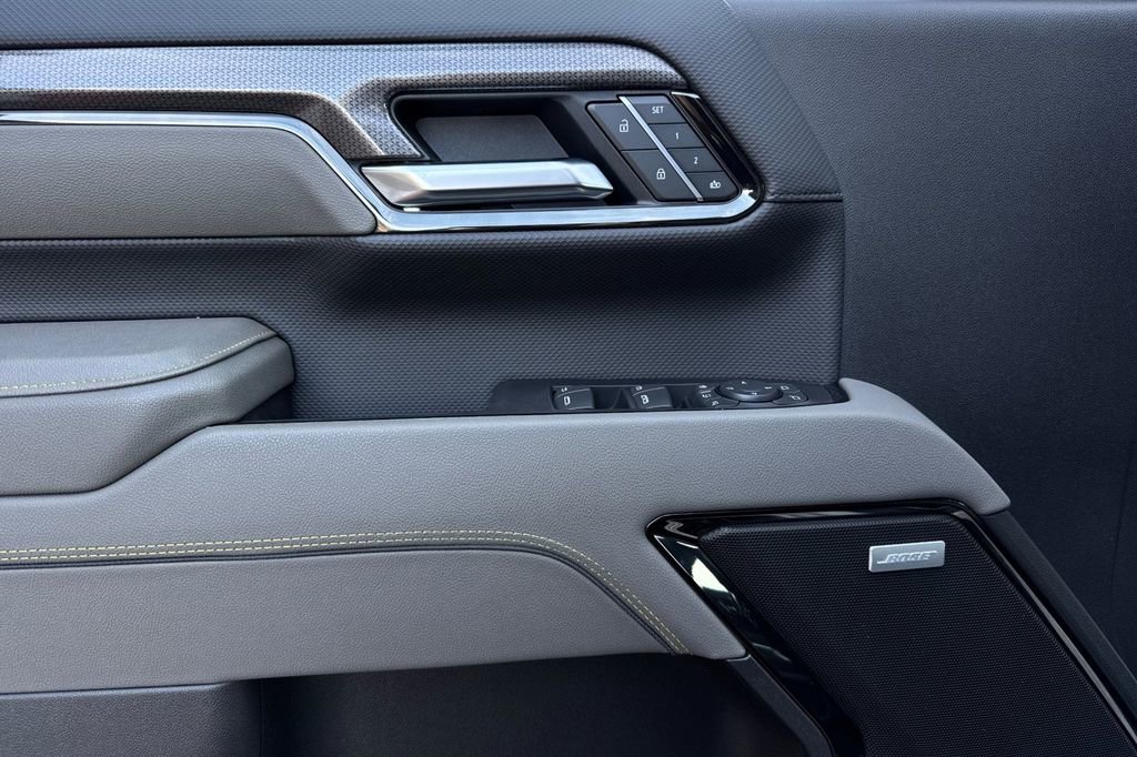 Certified 2025 Chevrolet Silverado 2500 ZR2 w/ Technology Package image 11