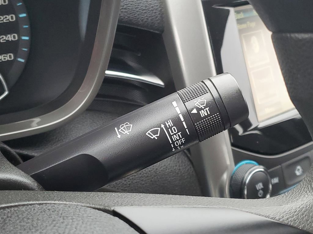 Used 2016 Chevrolet Malibu LT image 19