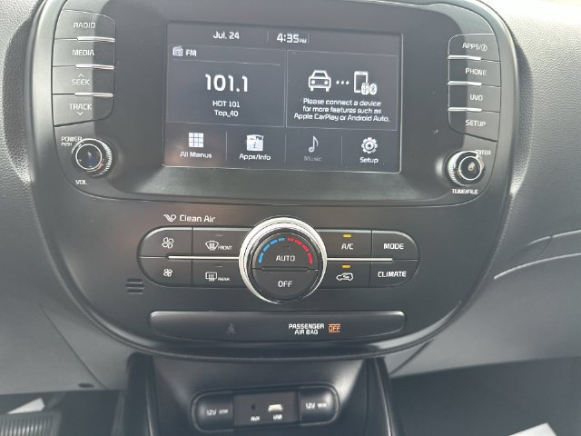 Used 2018 Kia Soul + FWD image 18
